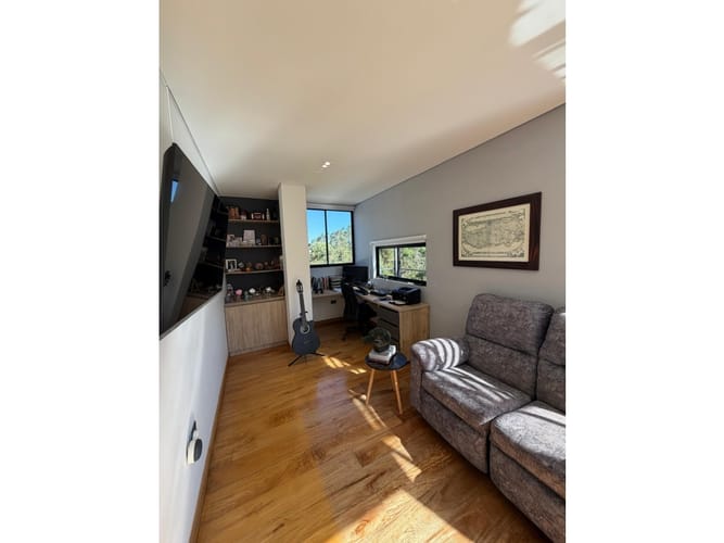 Casa de 3 alcobas en venta en El Porvenir, Rionegro, 240 m² · foto 6 de 18