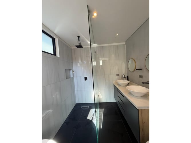 Casa de 3 alcobas en venta en El Porvenir, Rionegro, 240 m² · foto 12 de 18