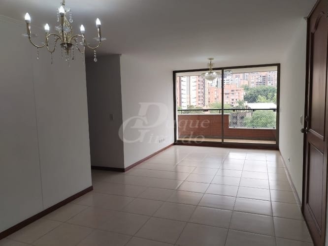 Apartamento de 3 alcobas en arriendo en Alejandría, Medellín, 120 m² · foto 3 de 18