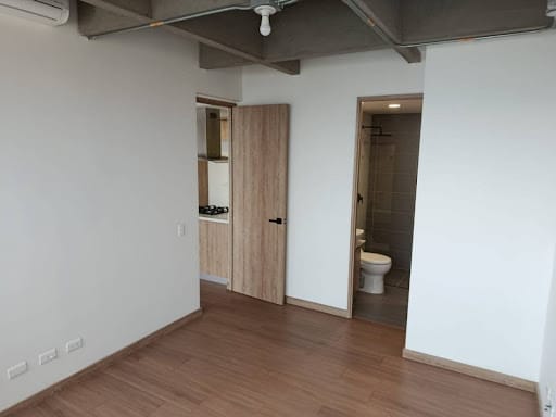 Apartamento de 2 alcobas en arriendo en Loma Del Escobero, Envigado, 69 m² · foto 8 de 16