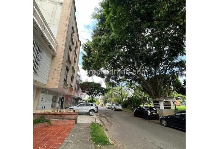 Edificio en venta en Ciudad 2000, Cali, 600 m² · foto 4 de 17