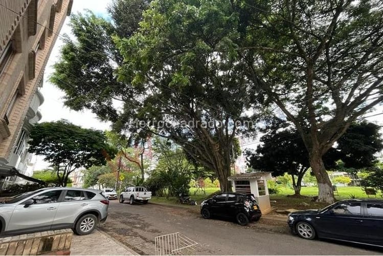 Edificio en venta en Ciudad 2000, Cali, 600 m² · foto 6 de 17