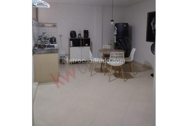 Edificio en venta en Ciudad 2000, Cali, 600 m² · foto 13 de 17