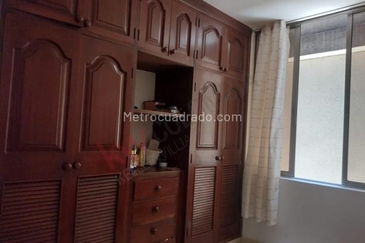 Edificio en venta en Ciudad 2000, Cali, 600 m² · foto 14 de 17