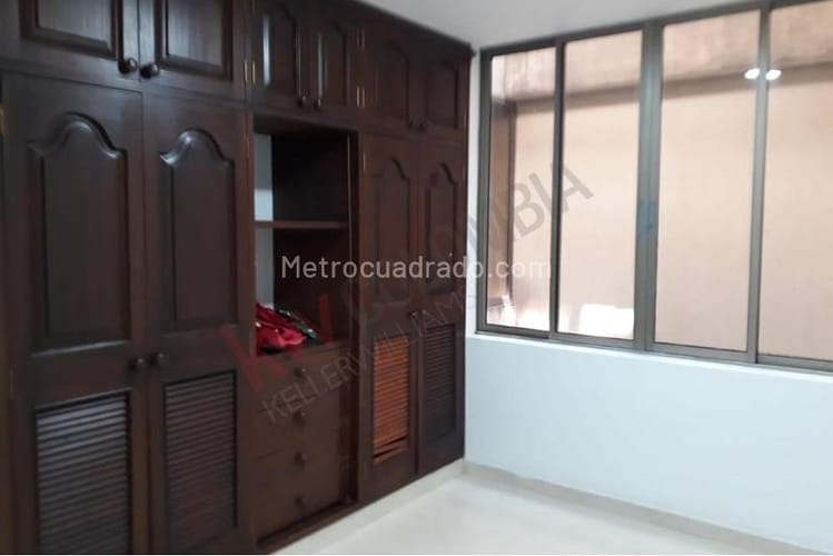 Edificio en venta en Ciudad 2000, Cali, 600 m² · foto 15 de 17