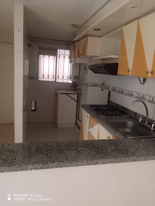 Apartamento de 3 alcobas en arriendo en Tarragona Del Salitre Et. Ii, Bogotá, 56 m² · foto 15 de 18
