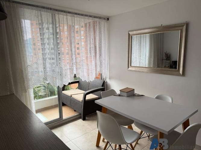 Apartamento de 3 alcobas en venta en El Trianon, Envigado, 65 m² · foto 3 de 24