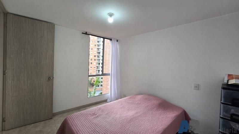 Apartamento de 3 alcobas en venta en El Trianon, Envigado, 65 m² · foto 11 de 24
