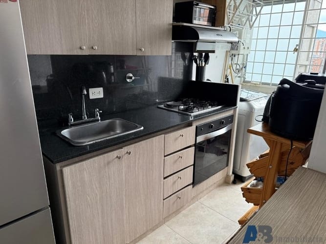 Apartamento de 3 alcobas en venta en El Trianon, Envigado, 65 m² · foto 13 de 24