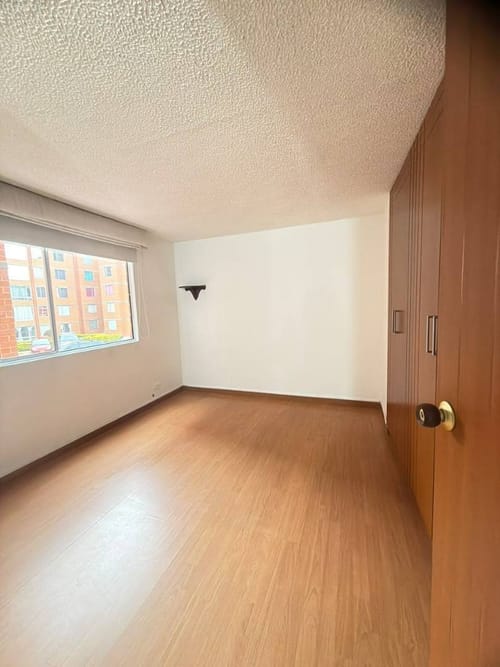 Apartamento de 2 alcobas en venta en Alcala, Mosquera, 49 m² · foto 11 de 17