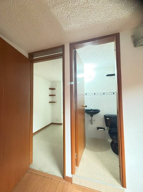 Apartamento de 2 alcobas en venta en Alcala, Mosquera, 49 m² · foto 16 de 17