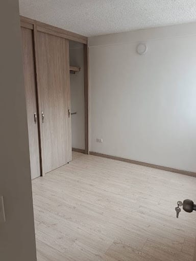 Apartamento de 3 alcobas en arriendo en Fontibon, Rionegro, 50 m² · foto 5 de 17