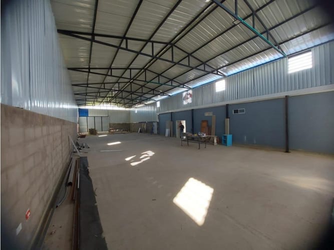 Bodega en venta en Rozo, Palmira, 457 m² · foto 2 de 9