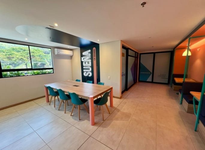 Apartamento de 1 alcoba en arriendo en Chipichape, Cali, 30 m² · foto 23 de 24
