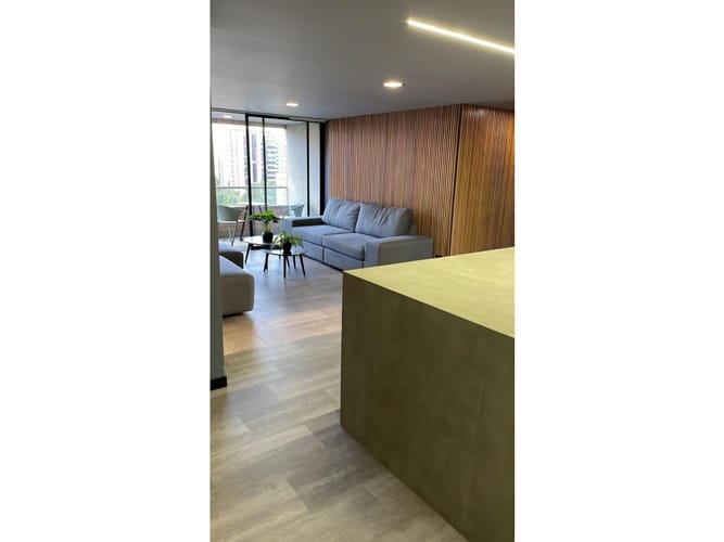 Apartamento de 2 alcobas en venta en Castropol, Medellín, 100 m² · foto 6 de 20