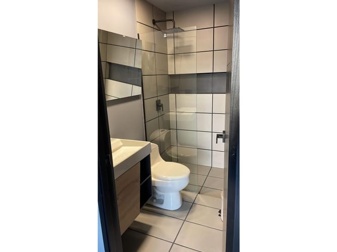 Apartamento de 2 alcobas en venta en Castropol, Medellín, 100 m² · foto 9 de 20