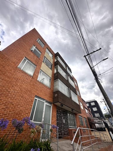 Apartamento de 2 alcobas en venta en Muequeta, Bogotá, 61 m² · foto 12 de 12