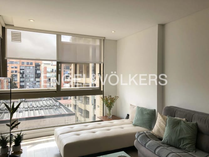 Apartamento de 1 alcoba en venta en Chico Norte, Bogotá, 62 m² · foto 2 de 7