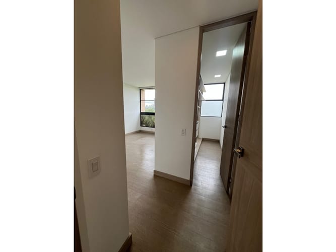 Apartamento de 2 alcobas en arriendo en Llano Grande, Rionegro, 198 m² · foto 7 de 23