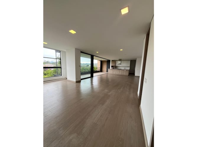 Apartamento de 2 alcobas en arriendo en Llano Grande, Rionegro, 198 m² · foto 17 de 23