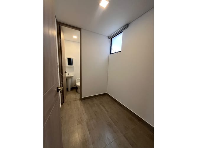 Apartamento de 2 alcobas en arriendo en Llano Grande, Rionegro, 198 m² · foto 19 de 23