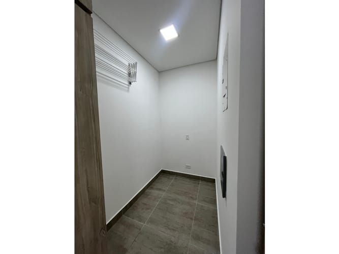 Apartamento de 2 alcobas en arriendo en Llano Grande, Rionegro, 198 m² · foto 22 de 23