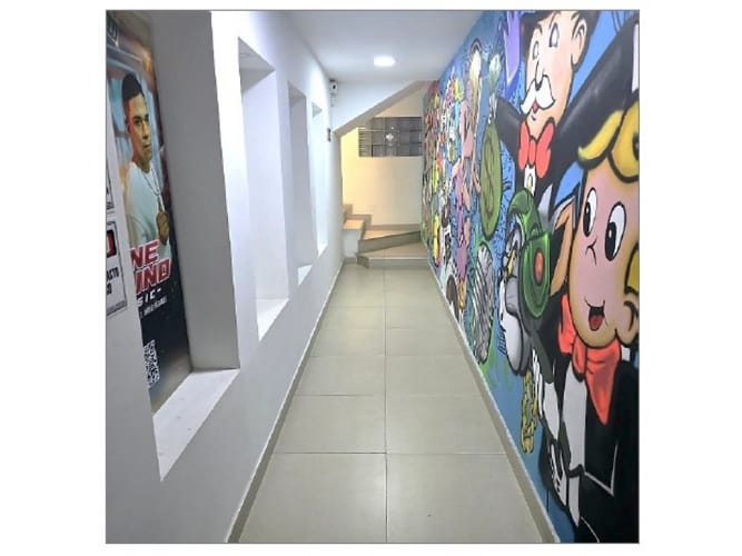 Casa en venta en Conquistadores, Medellín, 363 m² · foto 7 de 12