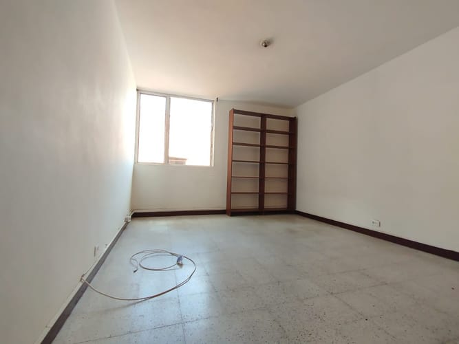 Apartamento de 3 alcobas en arriendo en La Candelaria, Medellín, 120 m² · foto 19 de 24