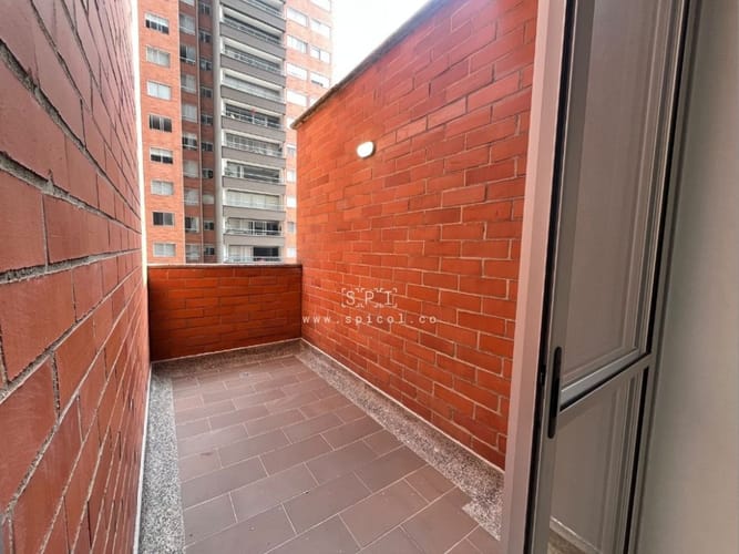 Apartamento de 3 alcobas en arriendo en Villa Del Parque, Medellín, 73 m² · foto 12 de 20