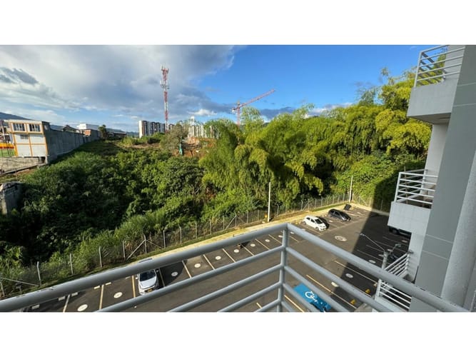 Apartamento de 3 alcobas en venta en San Gregorio, Dosquebradas, 55 m² · foto 3 de 22