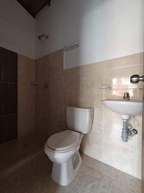 Casa de 3 alcobas en arriendo en Conjunto Cerrado Firenze, Villa del Rosario, 74 m² · foto 9 de 15