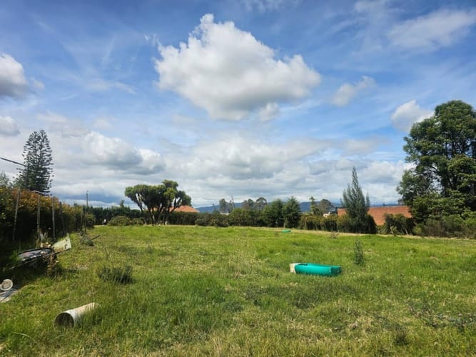 Lote en arriendo en Siberia, Cota, 3000 m² · foto 2 de 7