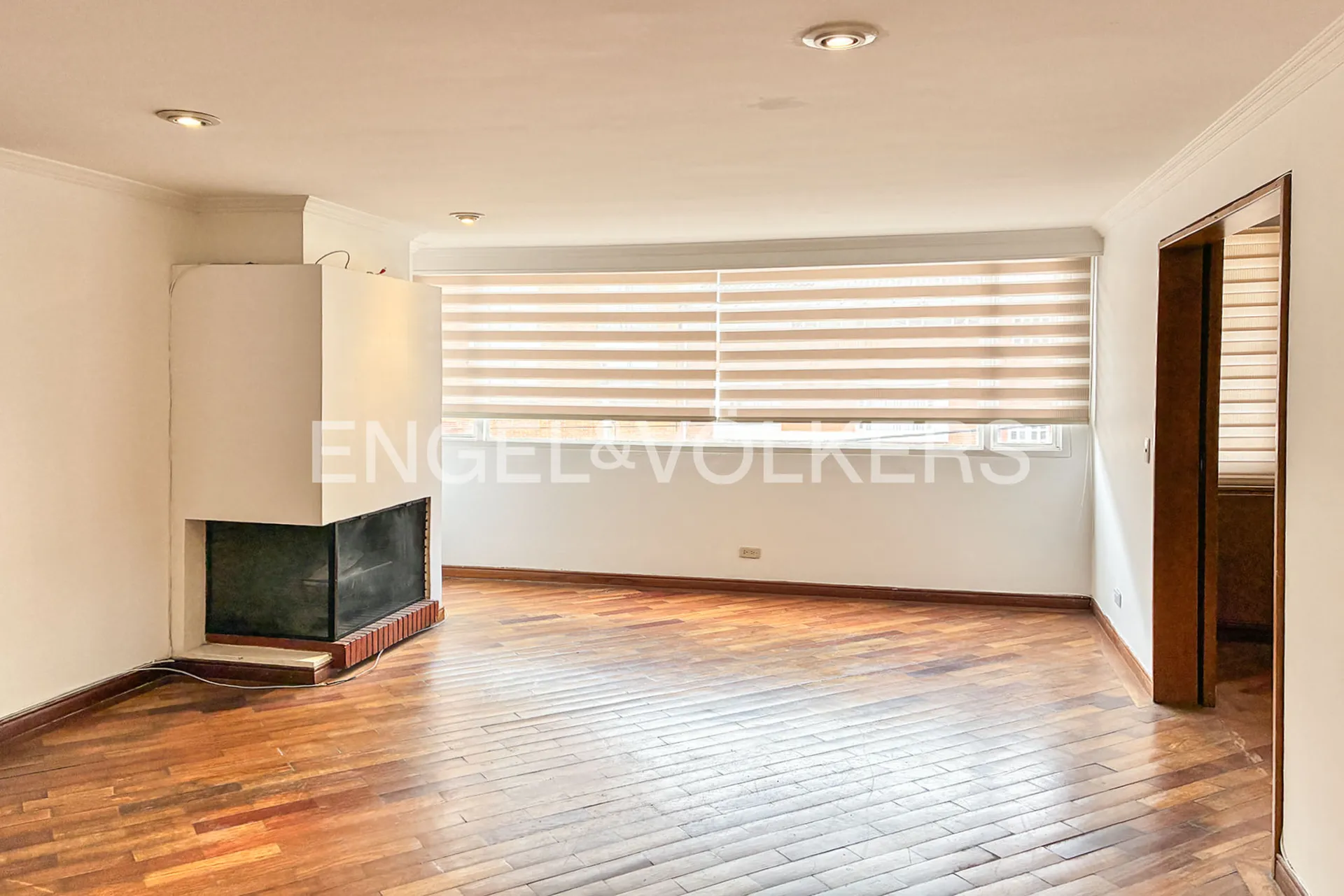 Apartamento en venta en Chicó Navarra, Bogotá · foto 1 de 10