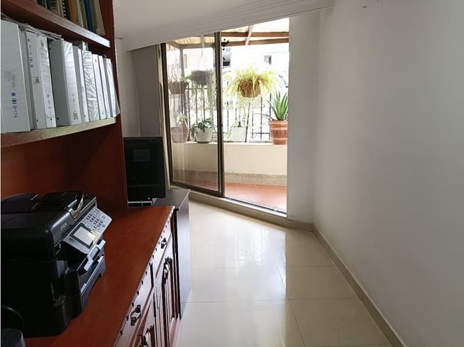 Apartamento de 3 alcobas en venta en Camino Real, Cali, 155 m² · foto 14 de 24