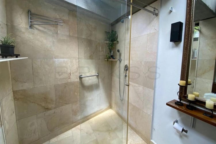 Finca en venta en Samaria, El Carmen de Viboral, 268 m² · foto 11 de 24