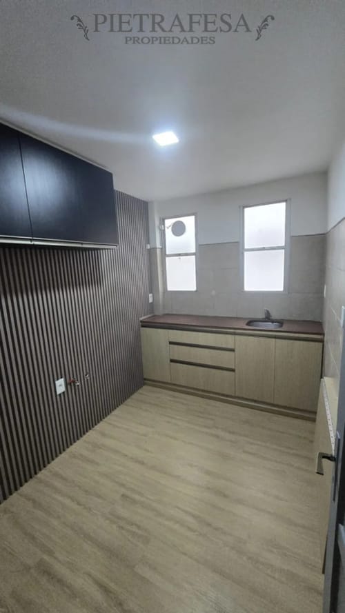 Apartamento en alquiler, 2 dormitorio, 1 baño, terraza. Centro. · Foto 5