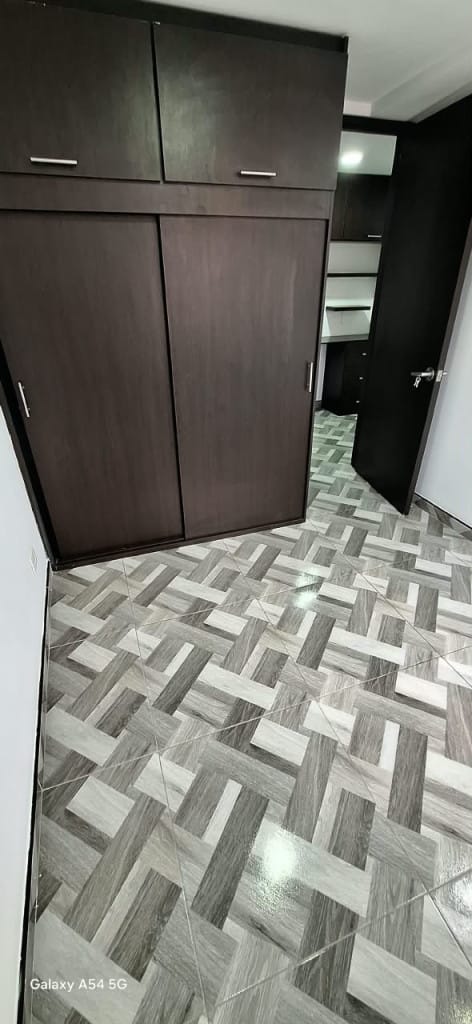 Apartamento de 3 alcobas en arriendo en Fac, Madrid, 55 m² · foto 12 de 13