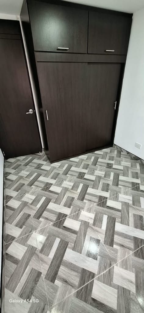 Apartamento de 3 alcobas en arriendo en Fac, Madrid, 55 m² · foto 13 de 13