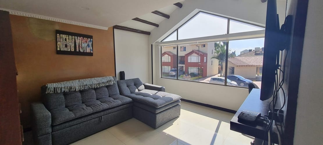 Casa de 3 alcobas en arriendo en Siberia, Cota, 180 m² · foto 13 de 24