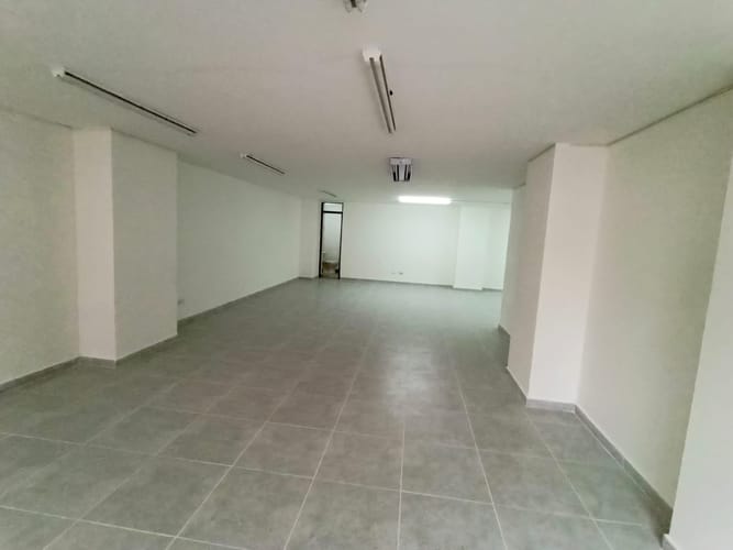 Oficina en arriendo en El Centro, Manizales, 77 m² · foto 18 de 24