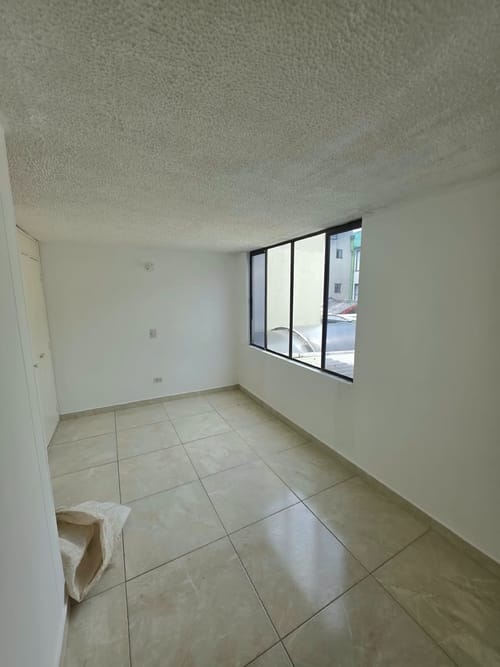 Casa en arriendo en El Cortijo, Bogotá · foto 3 de 5