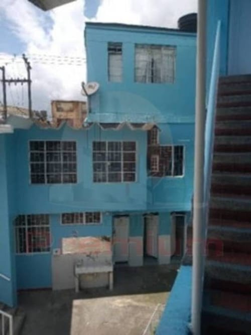 Casa en venta en Centro Fontibon, Bogotá, 1000 m² · foto 12 de 19