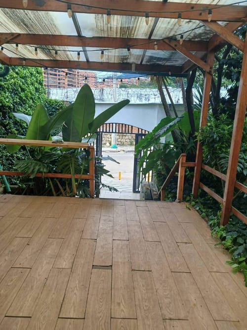 Casa de 8 alcobas en venta en Centro Comercial Hacienda Santa Bárbara, Bogotá, 592 m² · foto 15 de 24