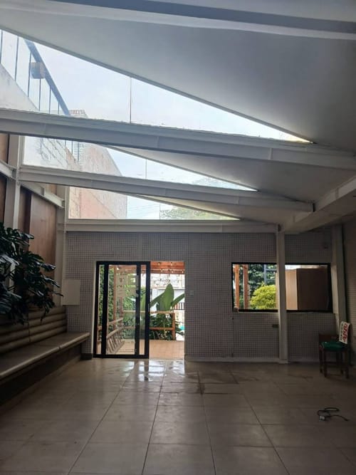 Casa de 8 alcobas en venta en Centro Comercial Hacienda Santa Bárbara, Bogotá, 592 m² · foto 17 de 24