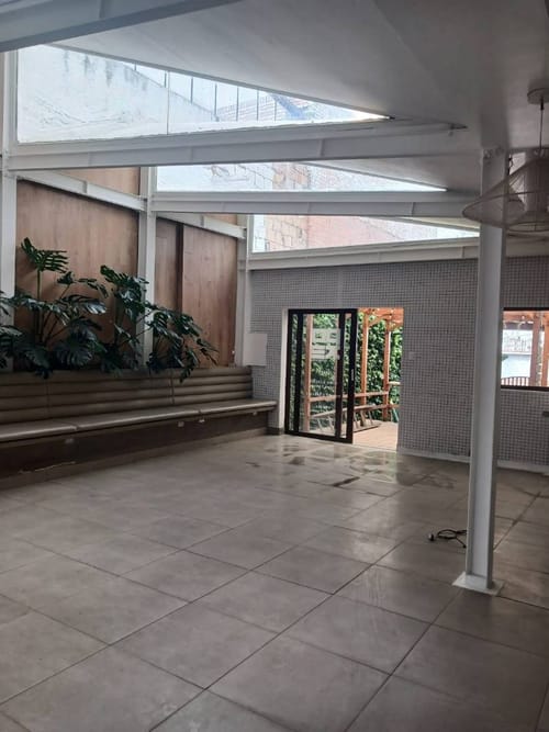 Casa de 8 alcobas en venta en Centro Comercial Hacienda Santa Bárbara, Bogotá, 592 m² · foto 18 de 24