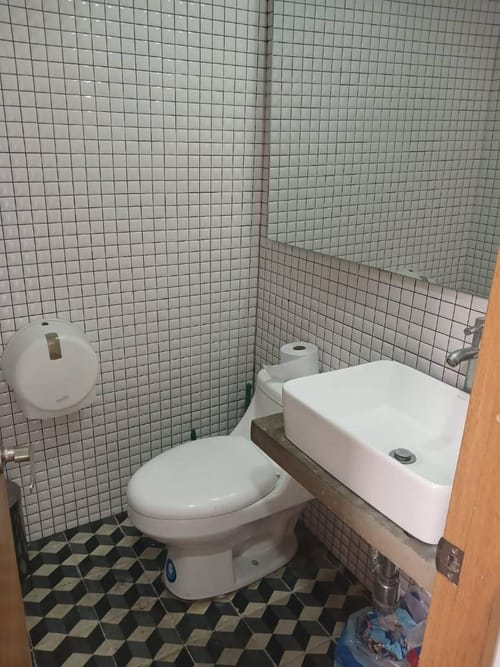 Casa de 8 alcobas en venta en Centro Comercial Hacienda Santa Bárbara, Bogotá, 592 m² · foto 21 de 24
