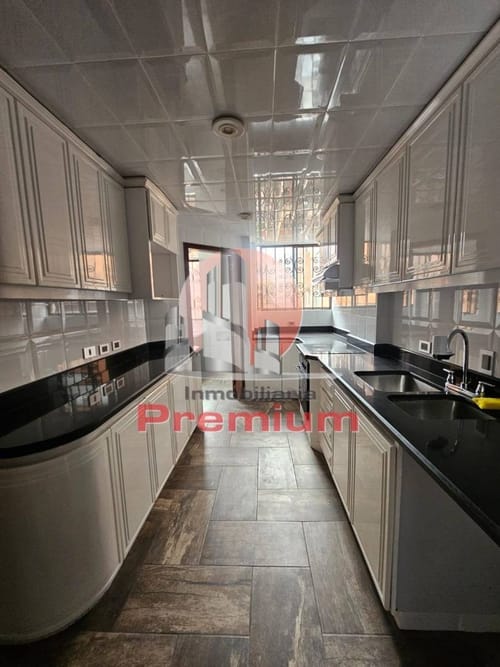 Apartamento de 3 alcobas en venta en San Patricio, Bogotá, 154 m² · foto 8 de 24