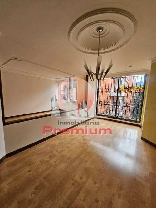 Apartamento de 3 alcobas en venta en San Patricio, Bogotá, 154 m² · foto 15 de 24