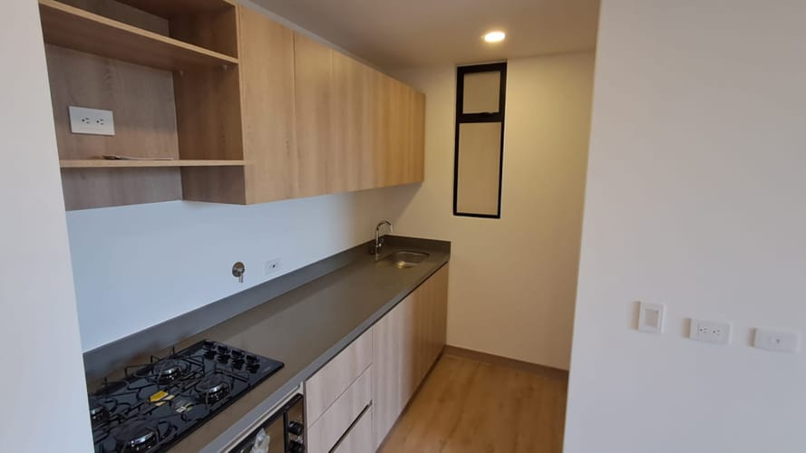 Apartamento de 3 alcobas en arriendo en San Nicolas, La Ceja, 78 m² · foto 2 de 24