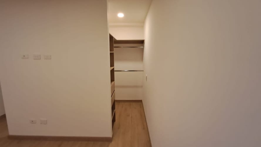 Apartamento de 3 alcobas en arriendo en San Nicolas, La Ceja, 78 m² · foto 19 de 24
